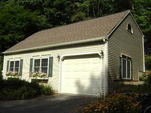 Building photograph for 1 RABBIT LN